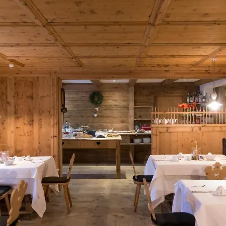 Hotel Mountain Anna Selva di Val Gardena